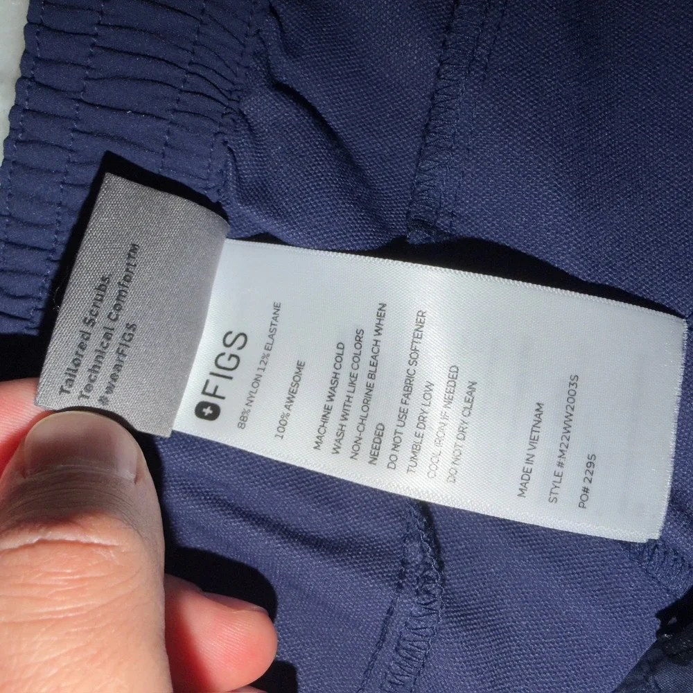Figs Mens Technical Comfort Scrub Pants Navy Blue Small Short M22WW2003S